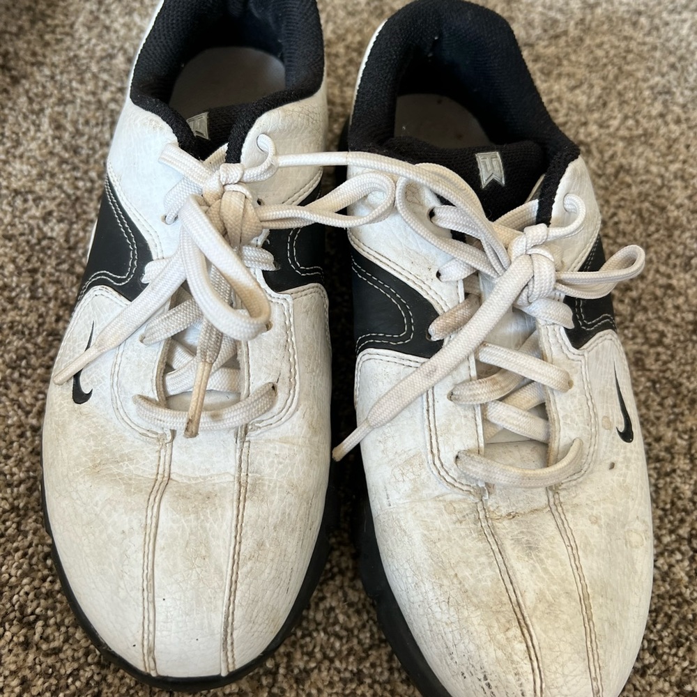 Nike Youth Golf Shoes